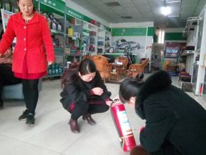甘州區北街王母宮社區開展消防食品安全大檢查 筑牢安全防線